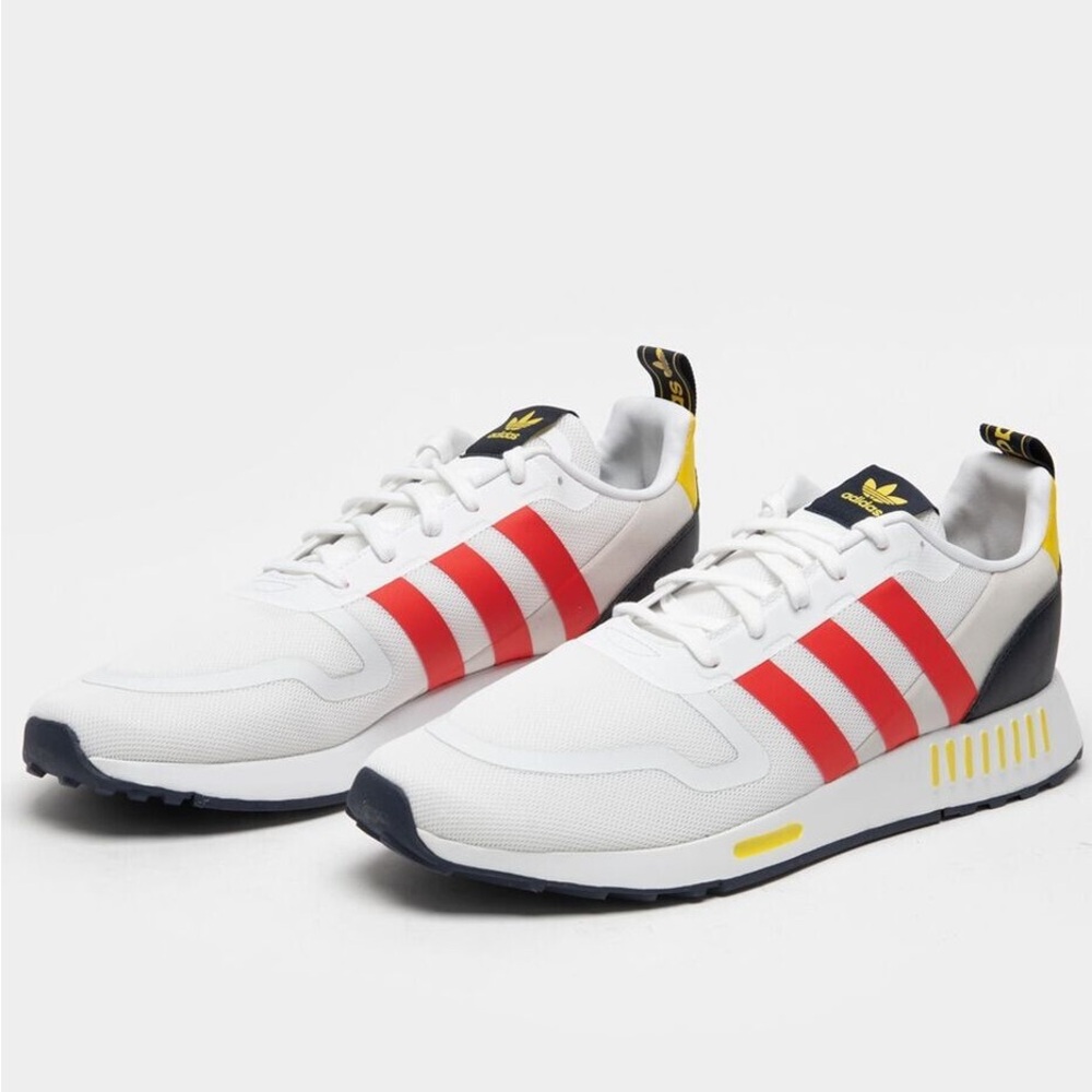Adidas MULTIX
GX8378